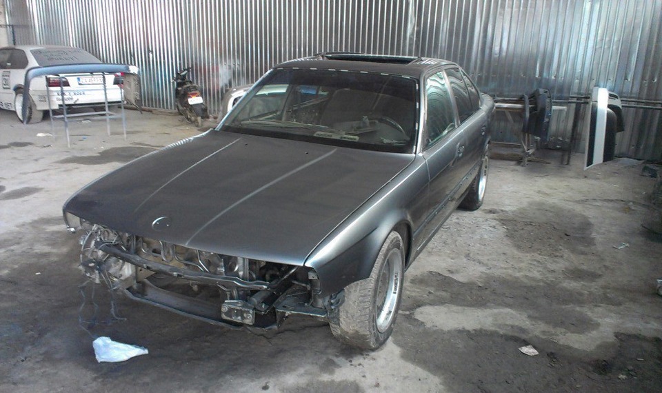 Фото в бортжурнале BMW 5 series (E34)