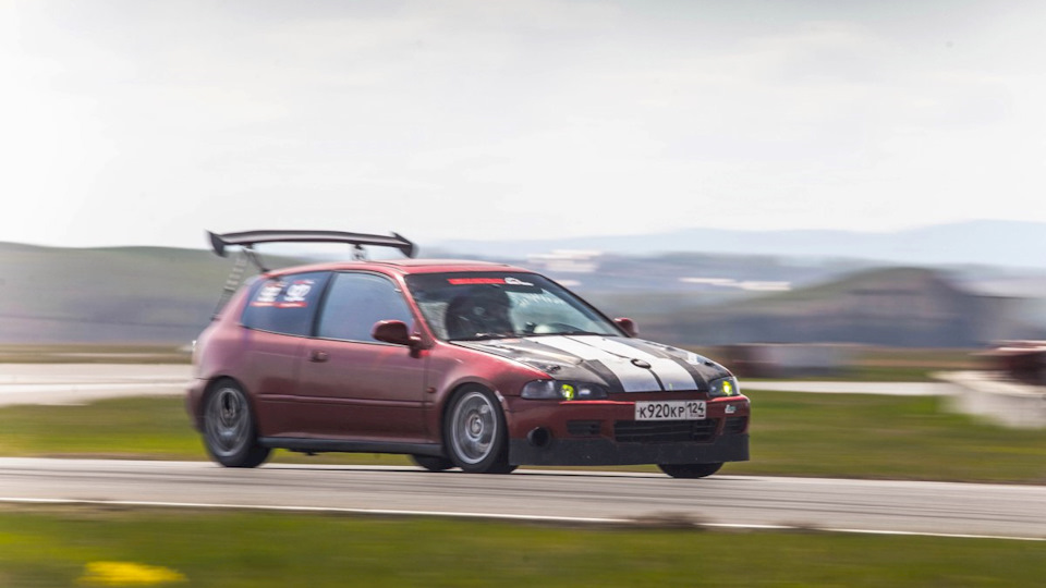 Honda Civic Hatchback EG хэтч type-R