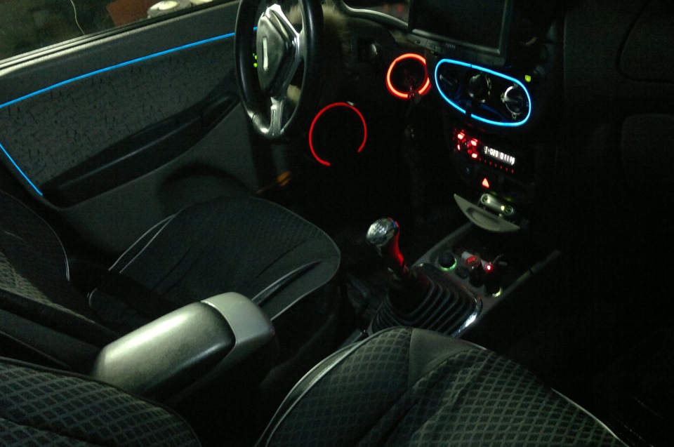 Photo from the logbook Lada Kalina hatchback (1G). Found on photo: 0819110