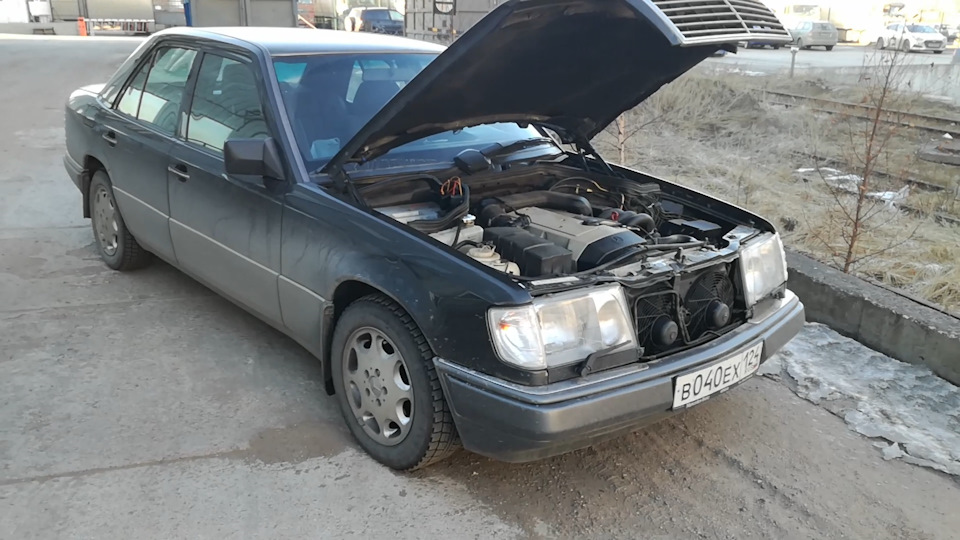 Фото в бортжурнале Mercedes-Benz E-Class (W124)