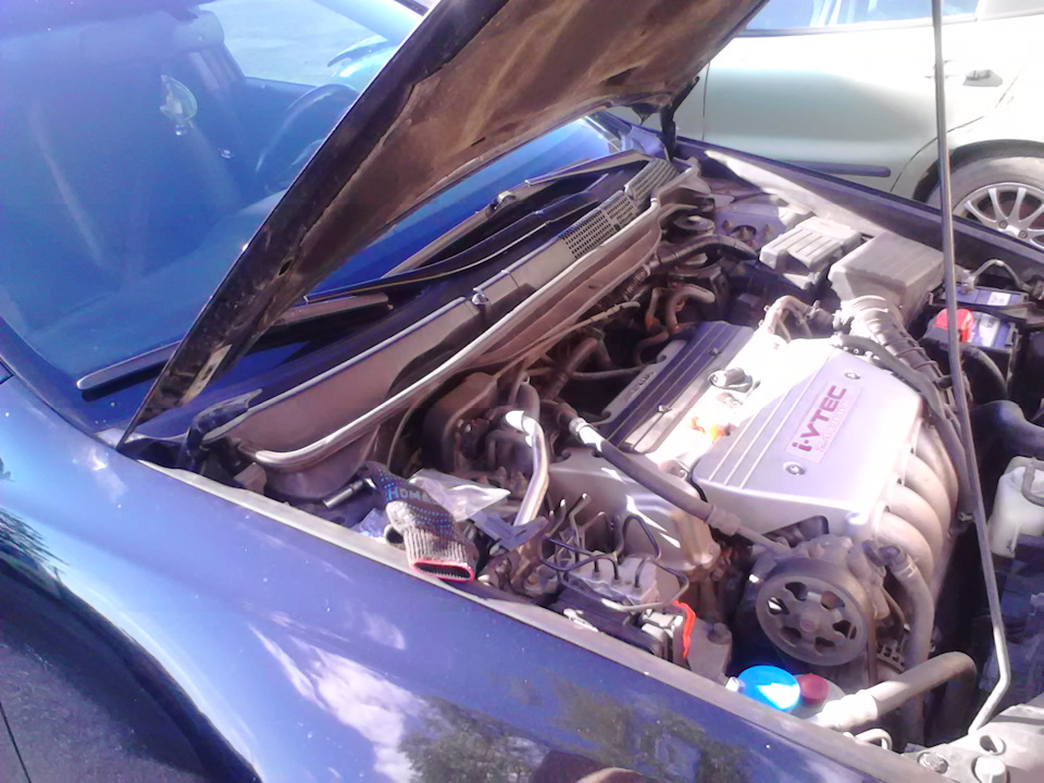 В дали) — Honda Accord (7G)