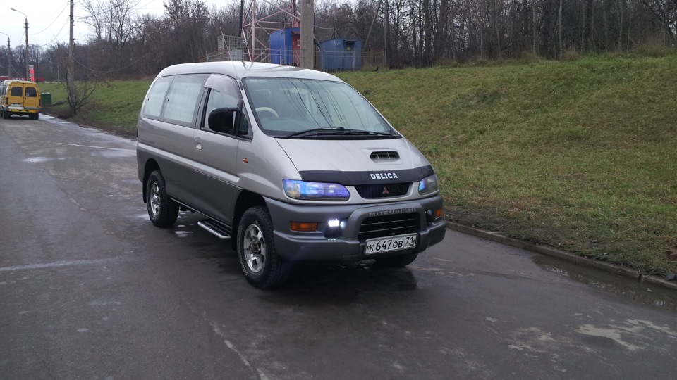 Mitsubishi Delica