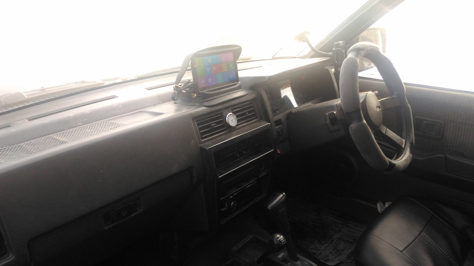Фото в бортжурнале Nissan Terrano I