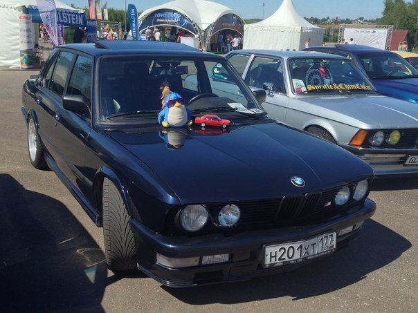 Фото в бортжурнале BMW 5 series (E34)