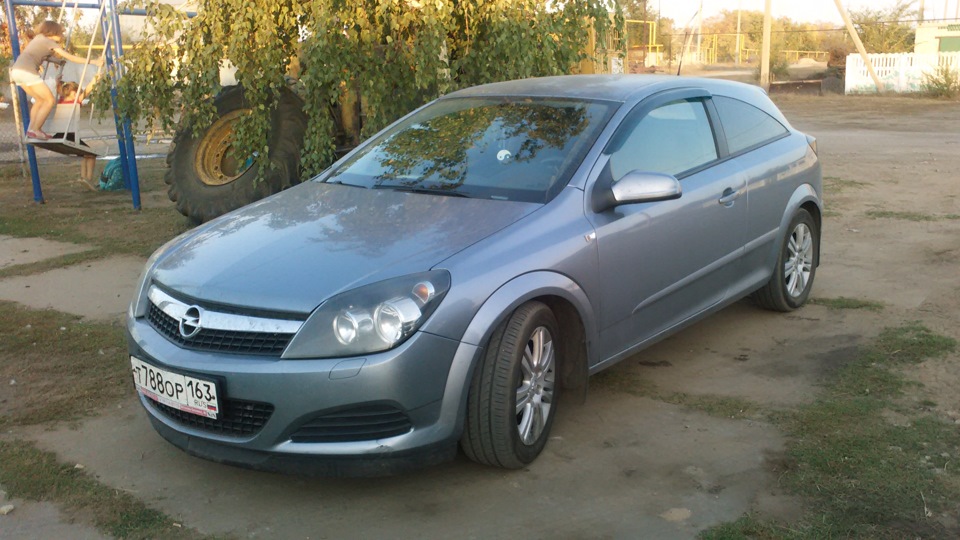 Opel Astra GTC
