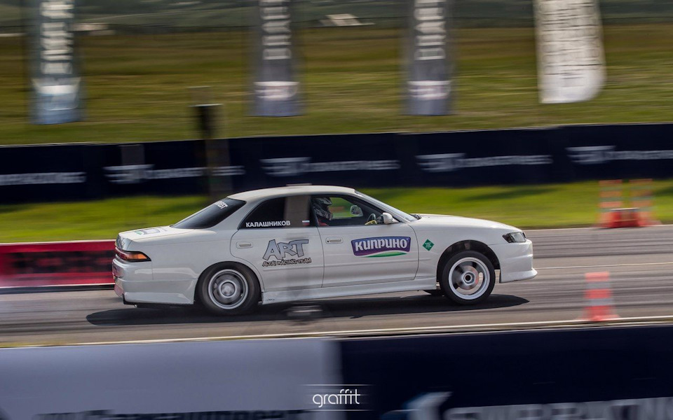 Фото в бортжурнале Nissan Skyline (R33 Series 2)