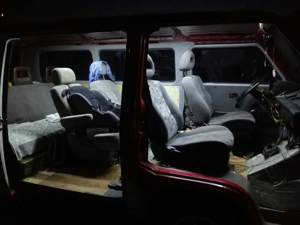 Фото в бортжурнале Volkswagen Transporter T3