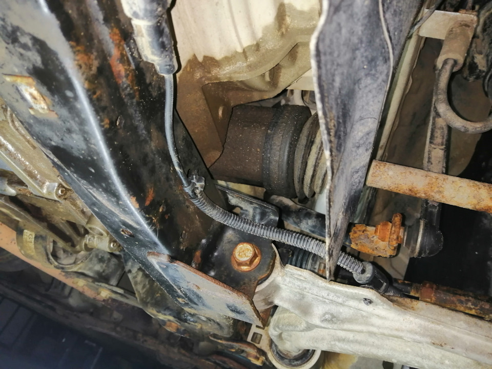 привода в каше, но по ним видно что они такие давно, и не в свежем масле. — Chevrolet Cruze (1G)