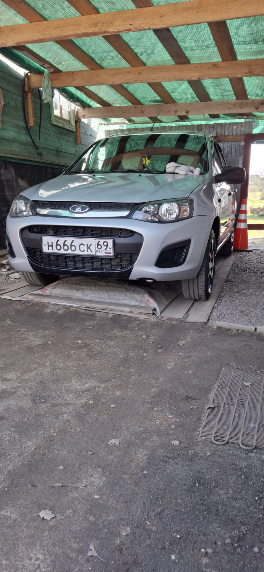 Всё работает в штатном режиме👍 ВСЕМ ДОБРА 👌 ИСПРАВНЫХ РАДИАТОРОВ👍 — Lada Калина Хэтчбек (2G)