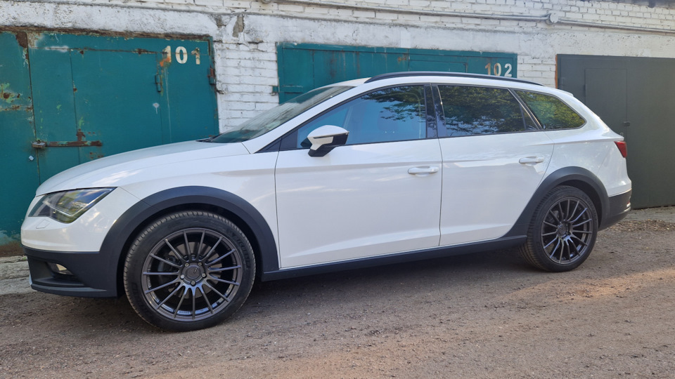 SEAT Leon X-PERIENCE
