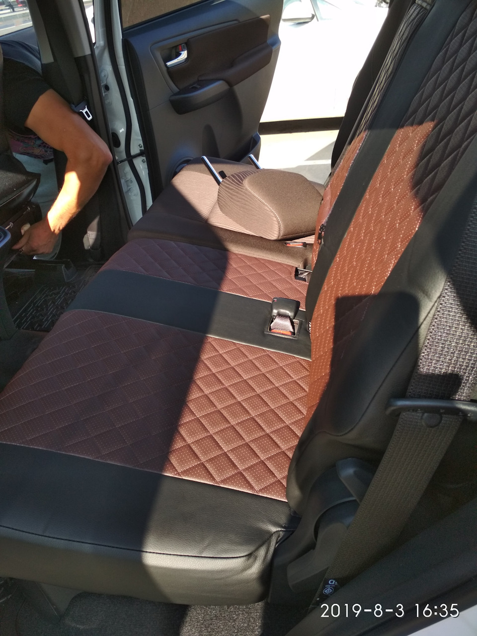 Photo from the logbook Toyota Fortuner (2G)