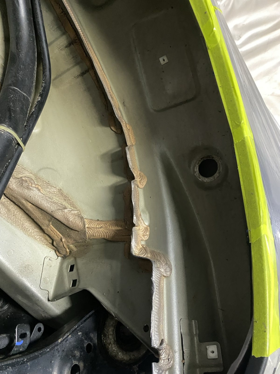 Фото в бортжурнале Peugeot 3008 (2G)