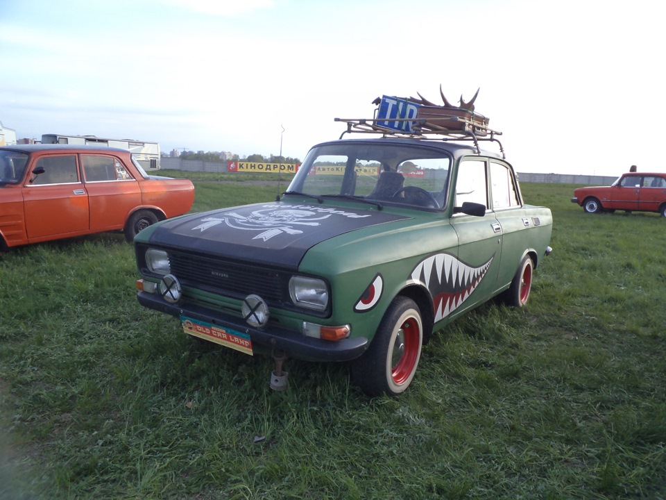 Мьюзик бойс кар. — Renault Logan MCV
