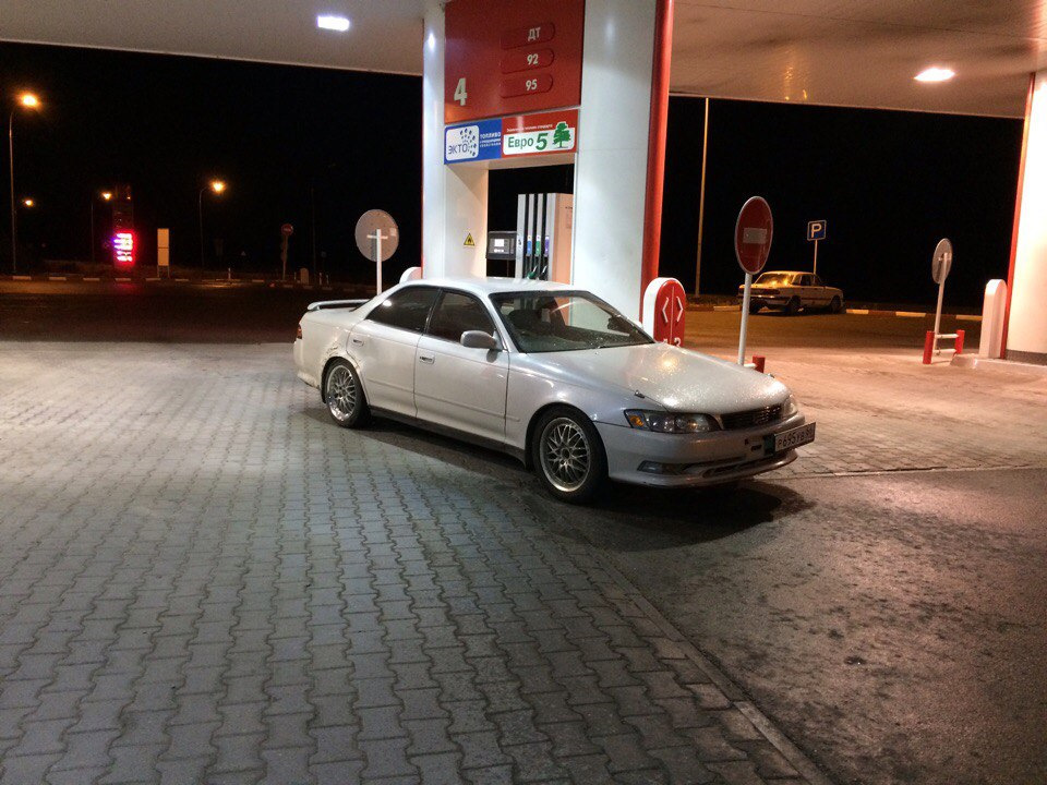 вааа!) — Toyota Mark II (90)