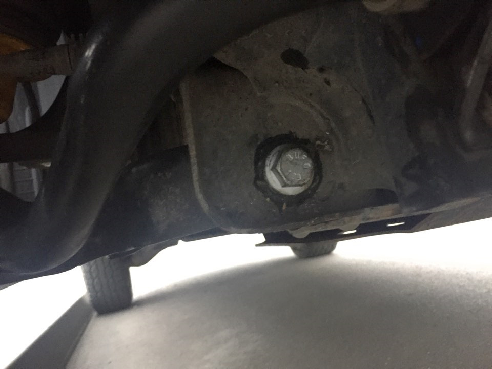 Фото в бортжурнале Nissan Pathfinder (3G)