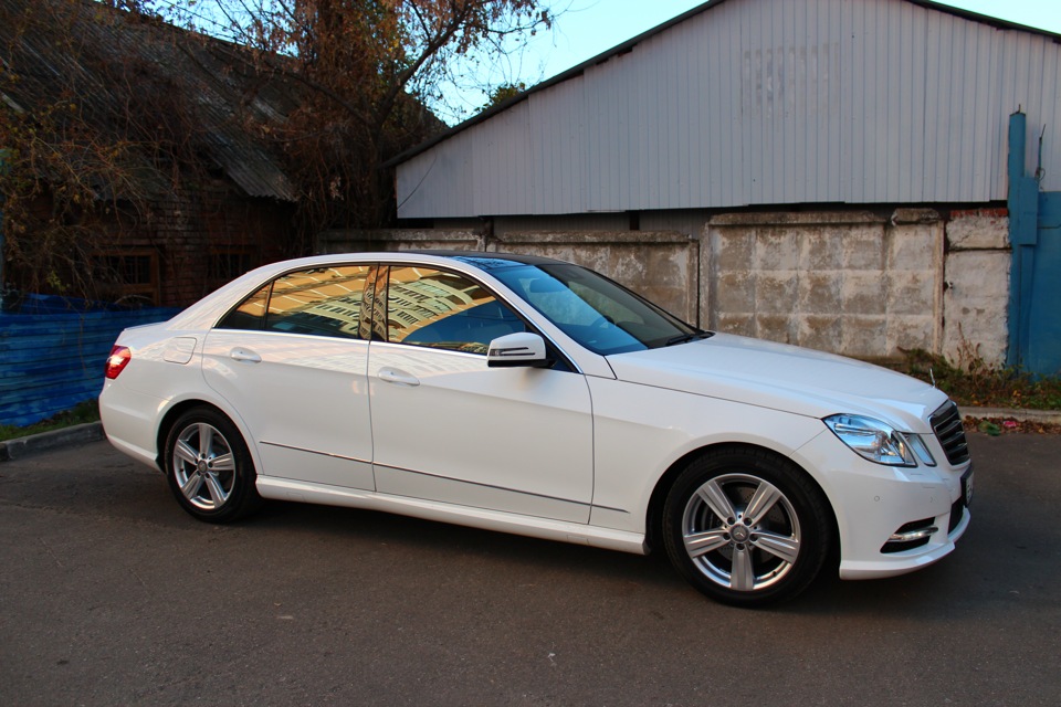 Фото в бортжурнале Mercedes-Benz E-Class (W212)