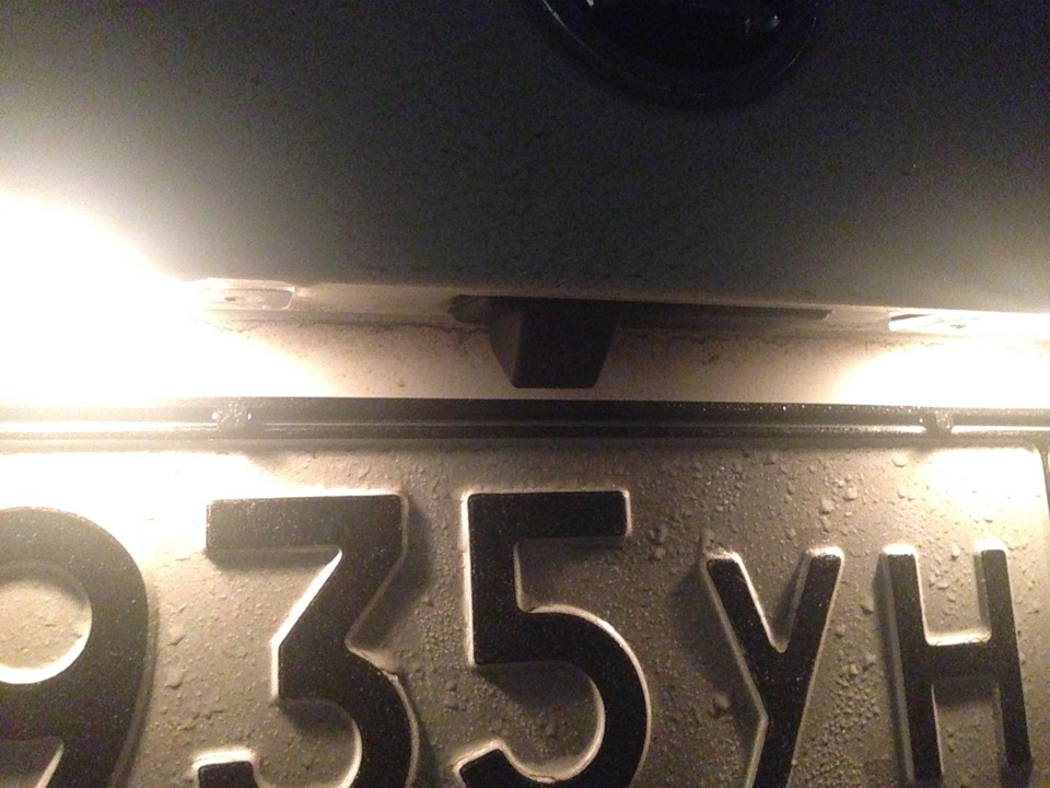 камера заднего вида в ручке открытия багажника — Skoda Octavia RS A5 Mk2