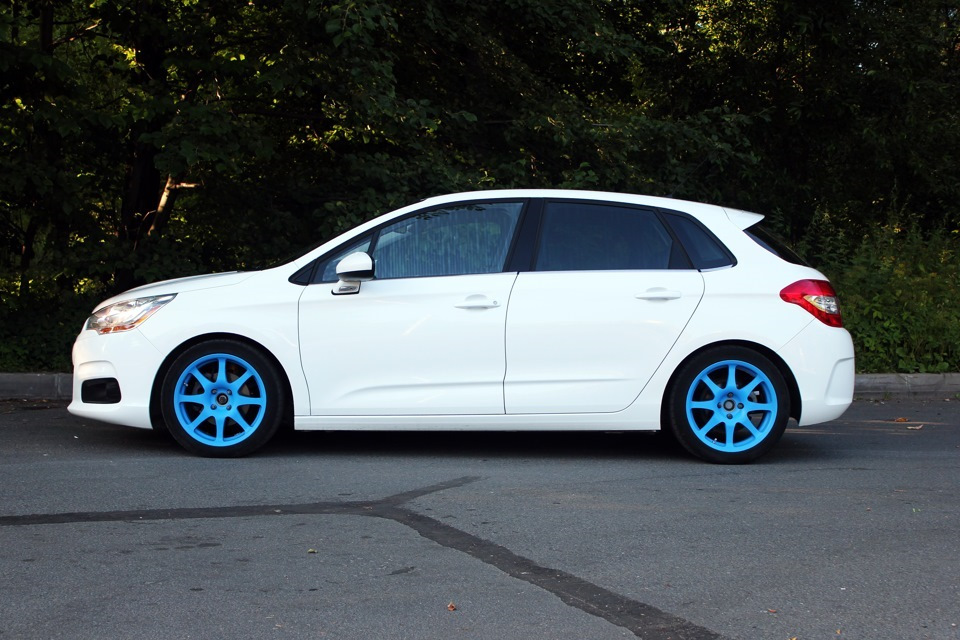 Фото в бортжурнале Citroen C4 (2G)