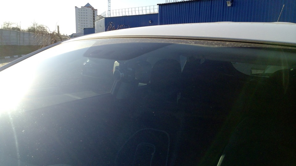 Вид снаружи (фото немного засвечено, но всё равно отражает суть) — Hyundai ix35