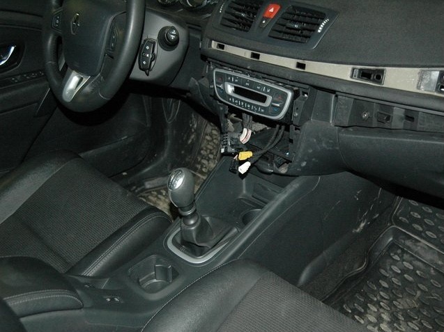 Салон — Renault Megane Coupe (3G)