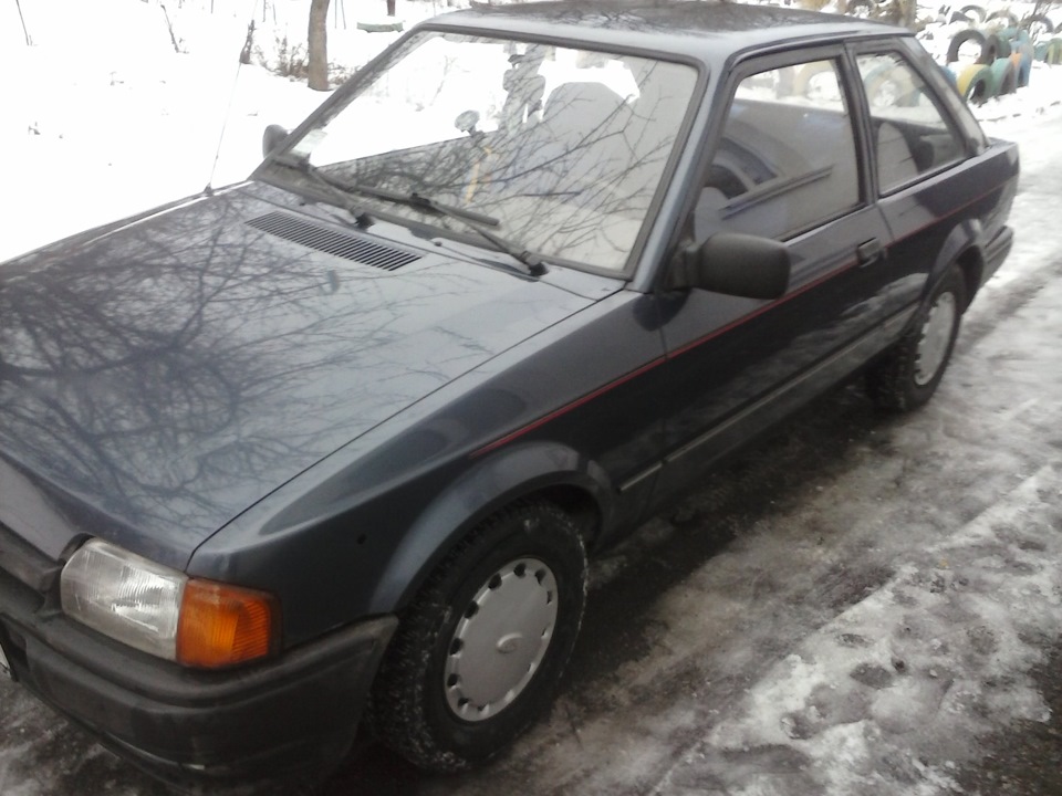 Фото в бортжурнале Ford Escort Mk4