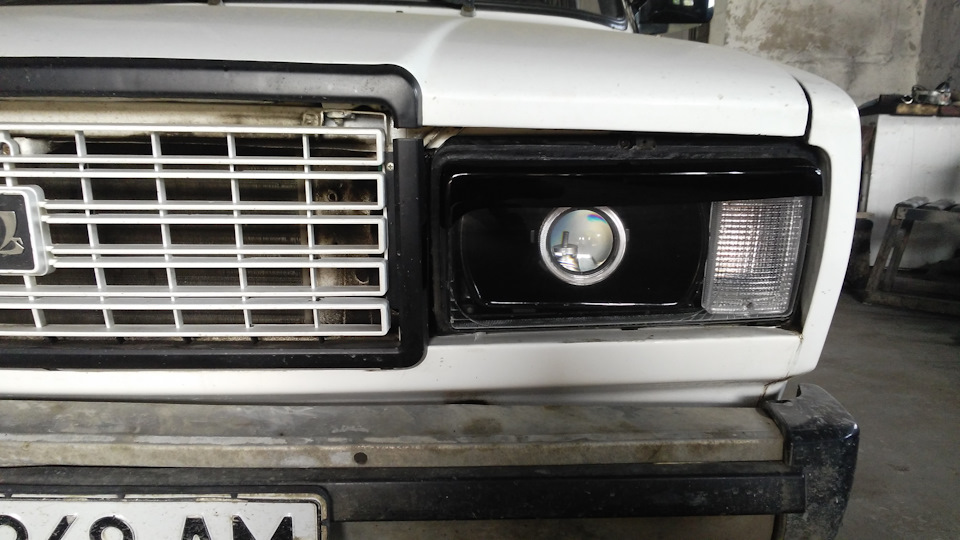 Вот первенец — Lada 21043