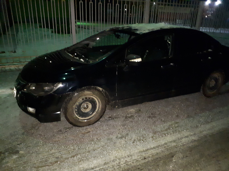Фото в бортжурнале Honda Civic 4D (8G)