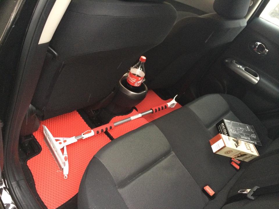 Задний ряд — Nissan Juke (1G)
