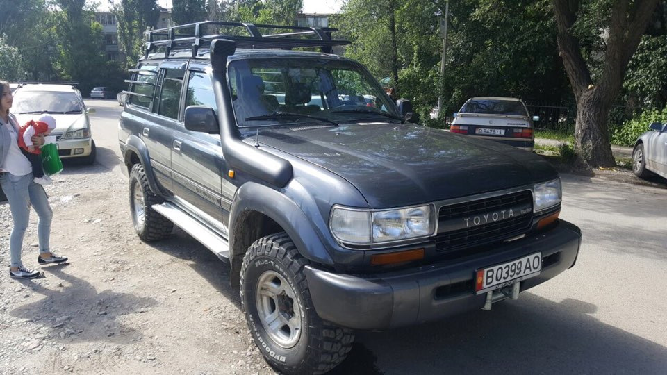 Toyota Land Cruiser
