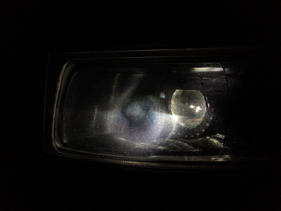 Вот так вот выглядит линза в туманке. — Lexus GX (UZJ120)