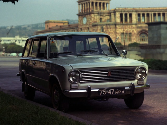 Фото в бортжурнале Lada 2102