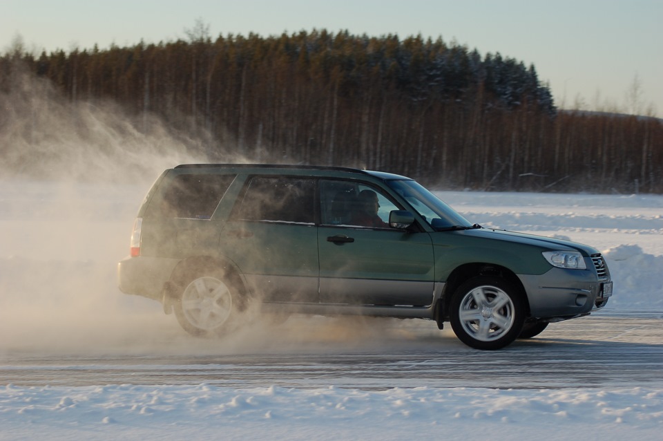Фото в бортжурнале Subaru Forester (SG)