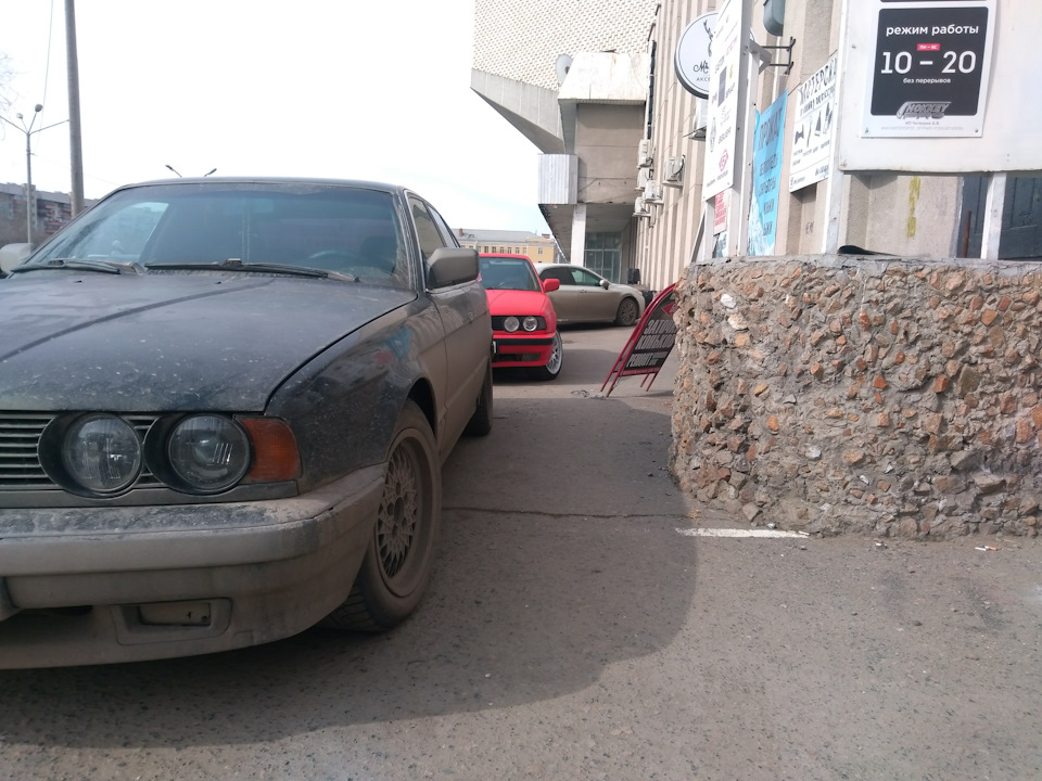 Фото в бортжурнале BMW 5 series (E34)