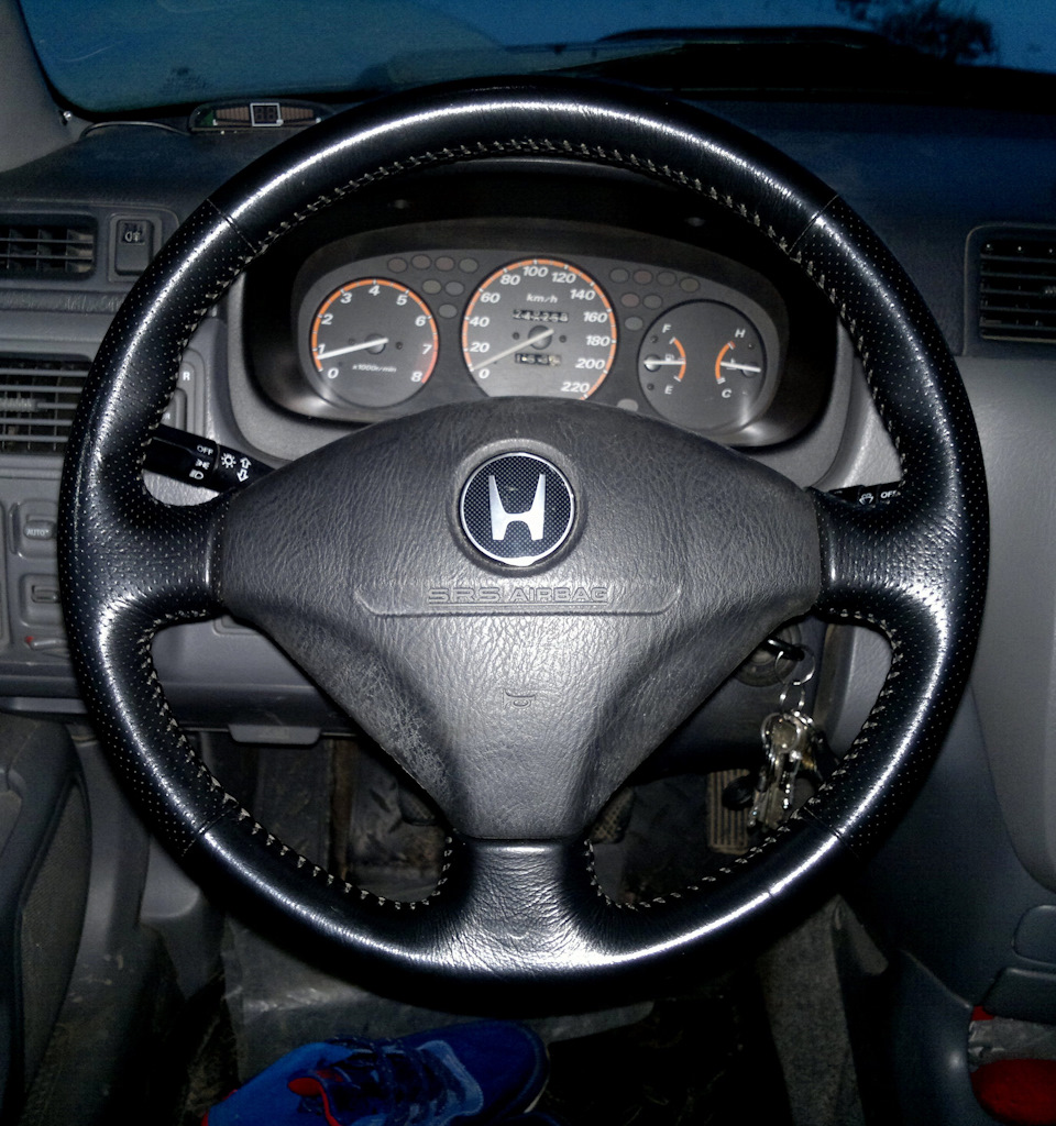 Кожаный, от Step Wagon. — Honda CR-V (RD1/RD2)