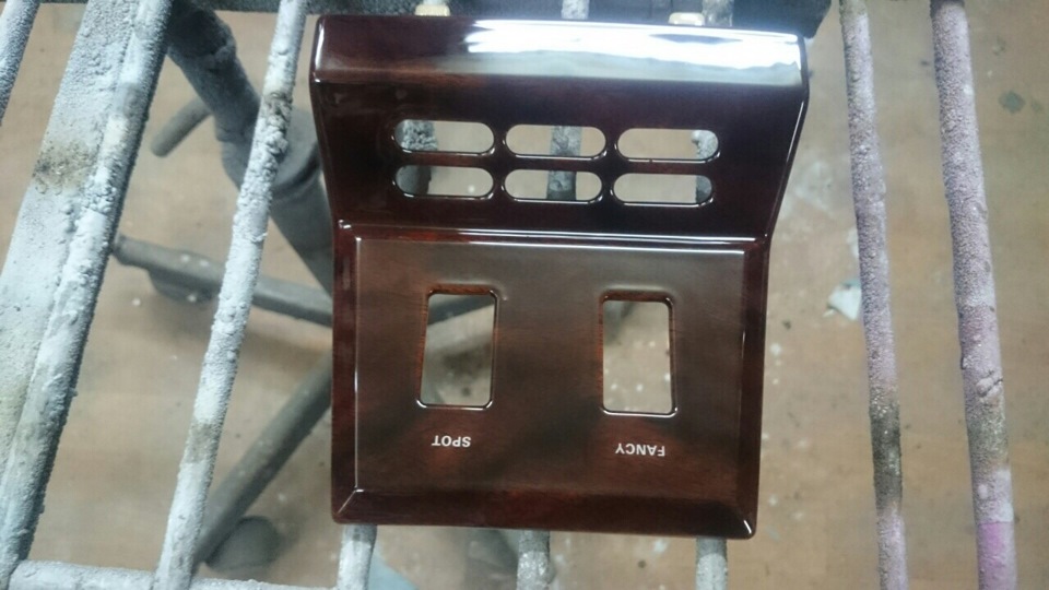 12 — Nissan Cedric (5G)