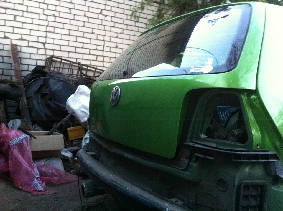Без фар но уже с хлопушкой)) — Volkswagen Golf Mk4