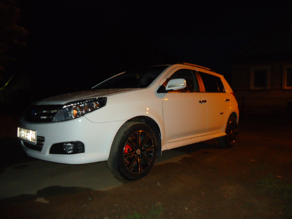 Фото в бортжурнале Geely MK Cross