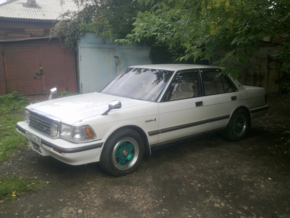 Фото в бортжурнале Toyota Crown (S130)