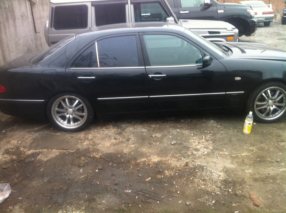 Фото в бортжурнале Mercedes-Benz E 50 AMG (W210)
