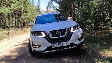 2. Масло в MR20DD. Прикупил про запас. — Nissan X-Trail III (t32