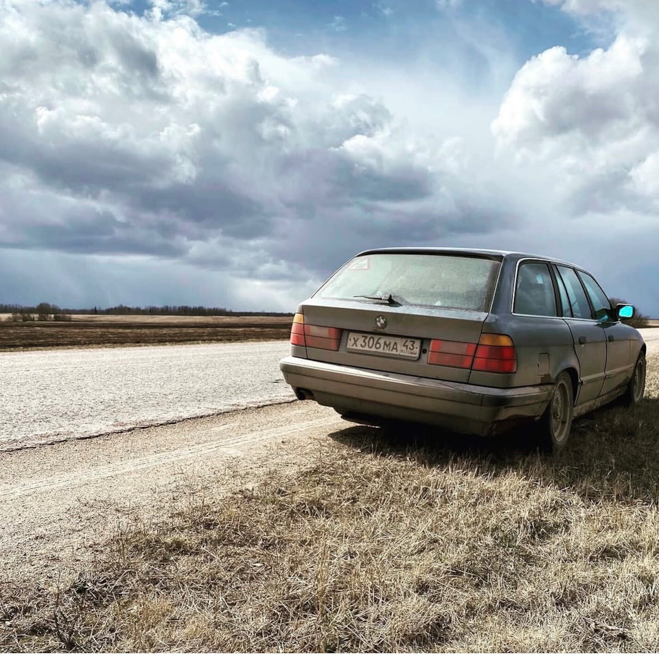 Фото в бортжурнале BMW 5 series (E39). Запчасти на фото: EX306