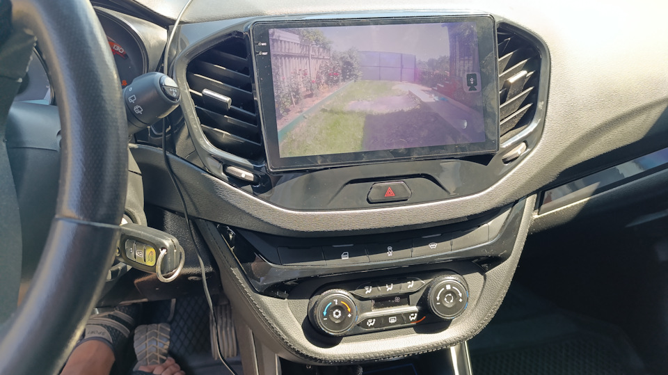 Фото в бортжурнале Lada Vesta SW Cross (1G)