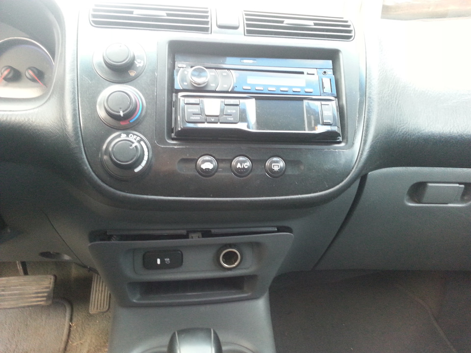 Фото в бортжурнале Honda Civic (7G)