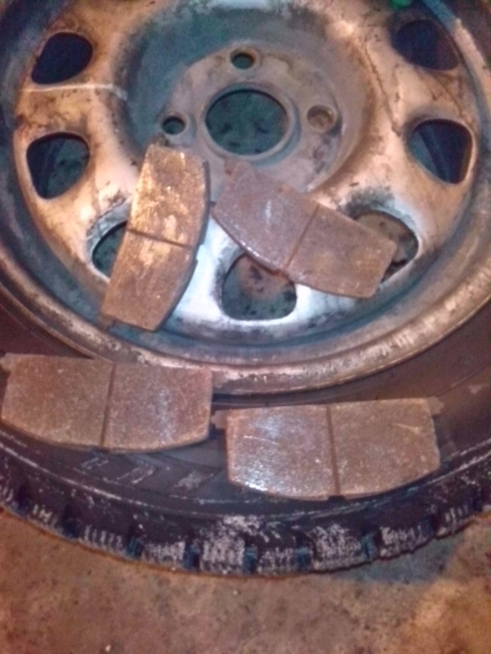 Фото в бортжурнале Toyota Corsa (4G)