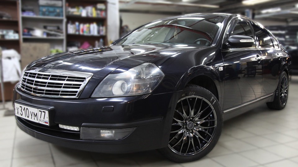 Nissan Teana BatMobile