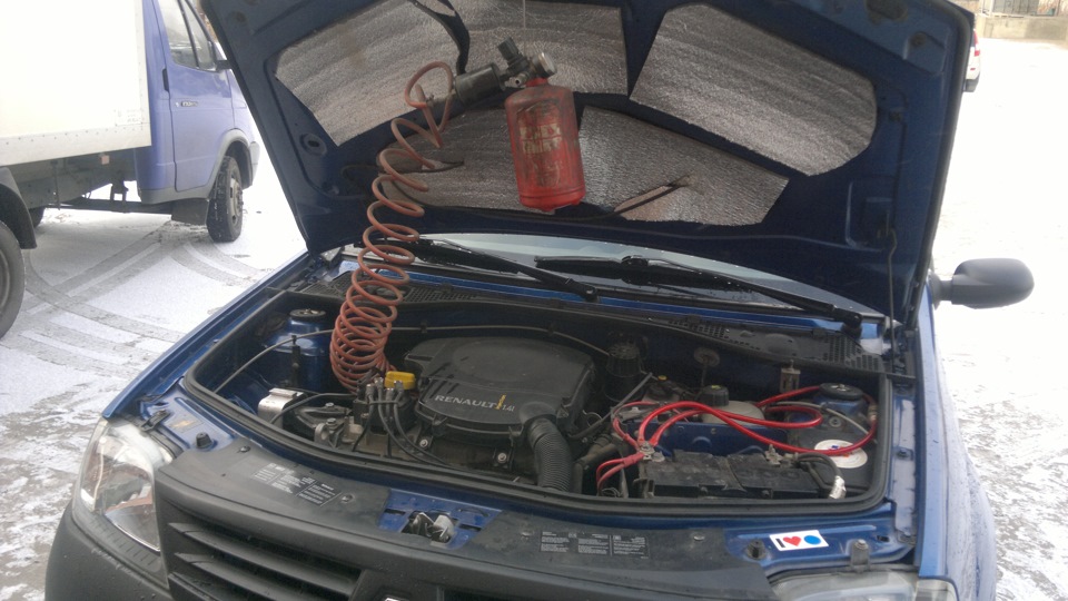 Фото в бортжурнале Renault Logan (1G)