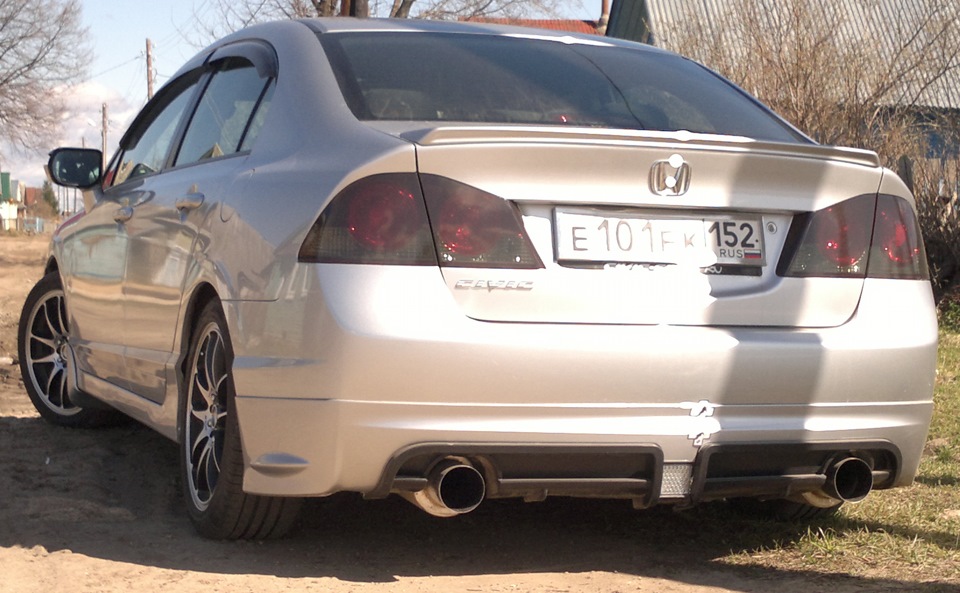 Фото в бортжурнале Honda Civic 4D (8G)