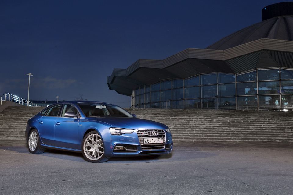 Фото в бортжурнале Audi S5 Sportback (1G)