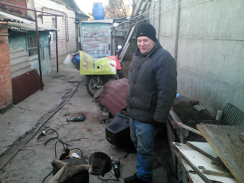 сам виновник торжества — Lada 4x4 3D