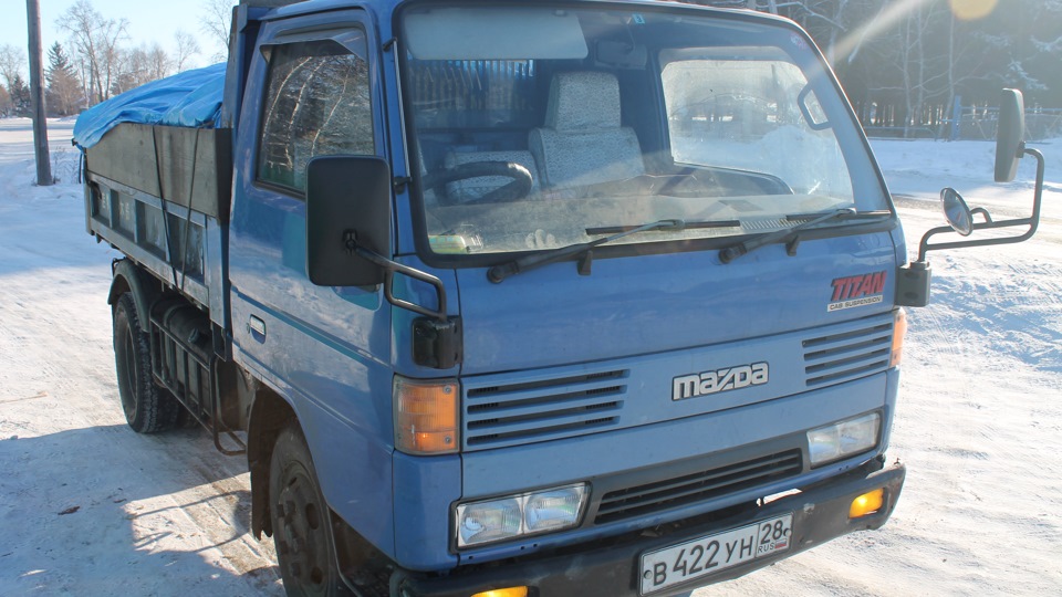 Mazda Titan